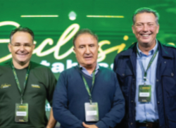 Jotabasso recebe clientes em evento especial