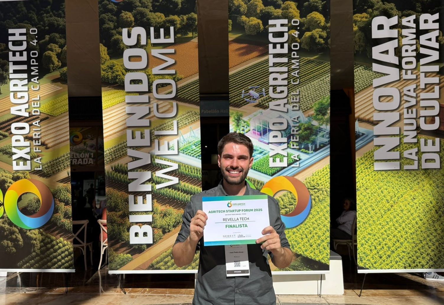 Startup brasileira é premiada na Espanha com primeiro protetor solar agrícola transparente para plantas Startup brasileira é premiada na Espanha com primeiro protetor solar agrícola transparente para plantas