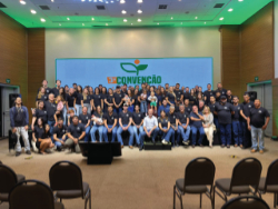 Sementes Máxima realiza convenção para RTs e parceiros comerciais