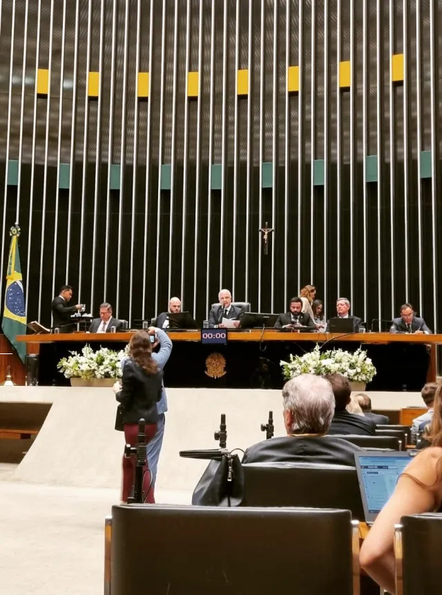 Sessão solene na Câmara reforça alerta sobre os impactos da pirataria e da biopirataria