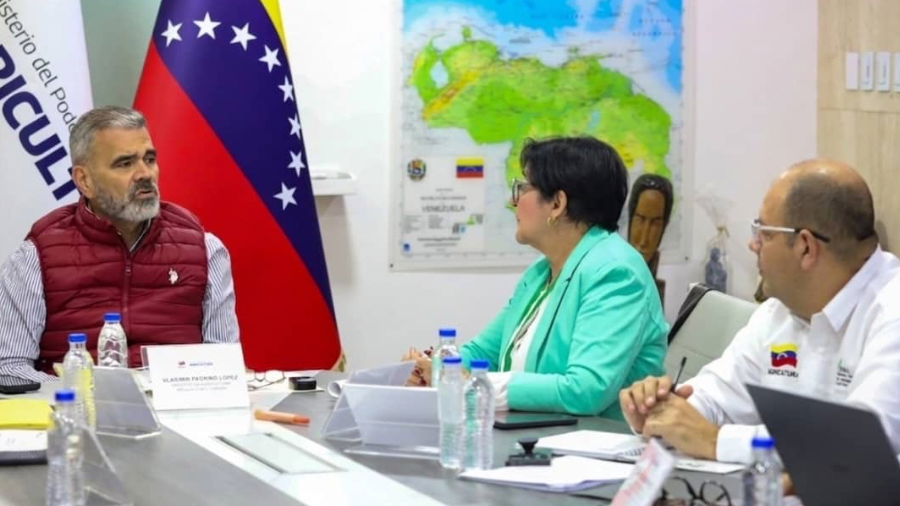 Ministério da Agricultura analisa a produção de sementes na Venezuela